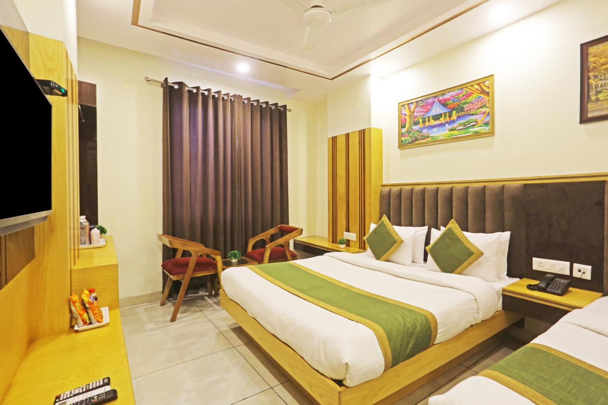 Hotel Aman Imperial Just A Minute Away From New Delhi Railway Station And Connaught Place Exterior foto