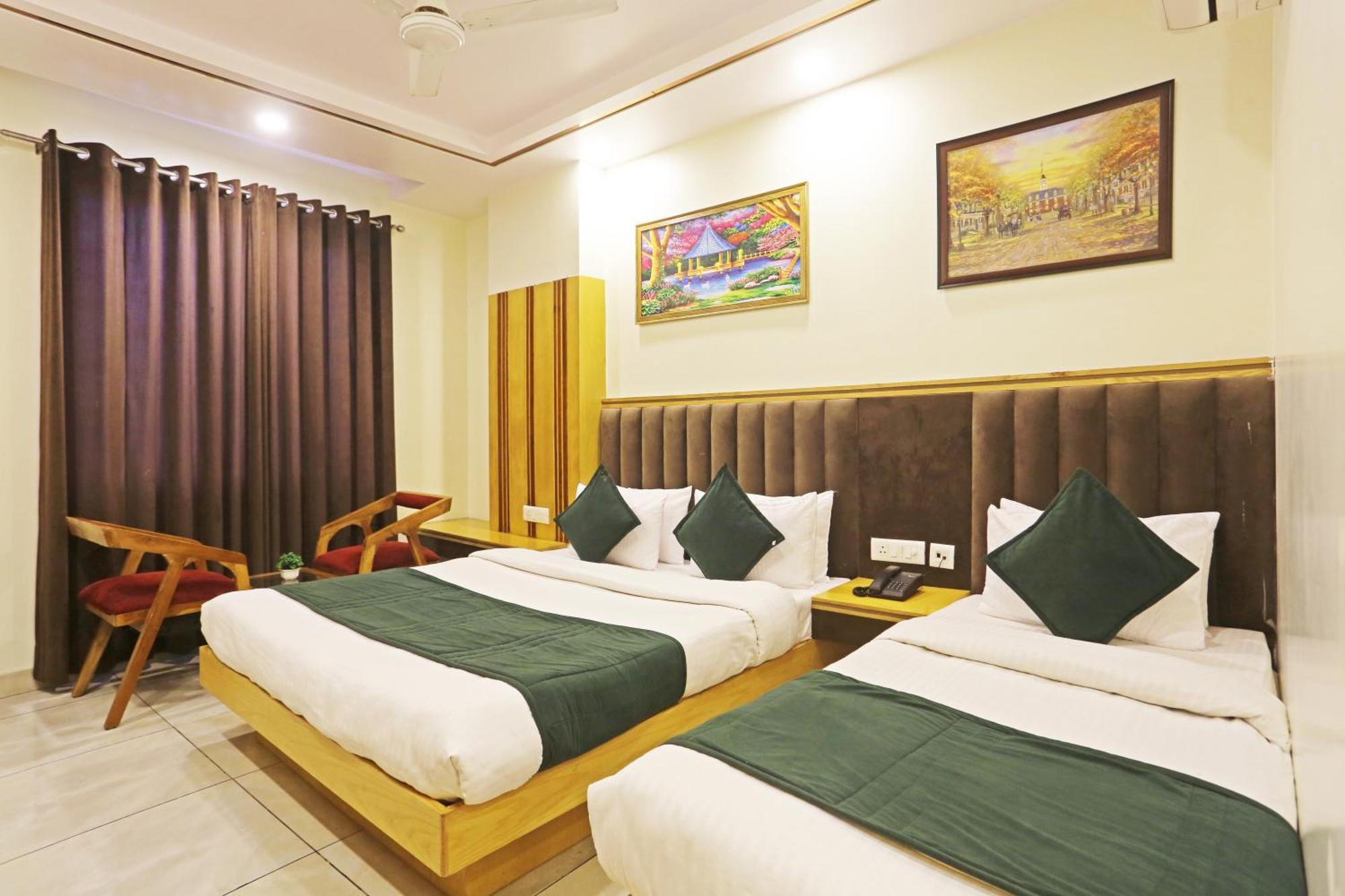 Hotel Aman Imperial Just A Minute Away From New Delhi Railway Station And Connaught Place Exterior foto