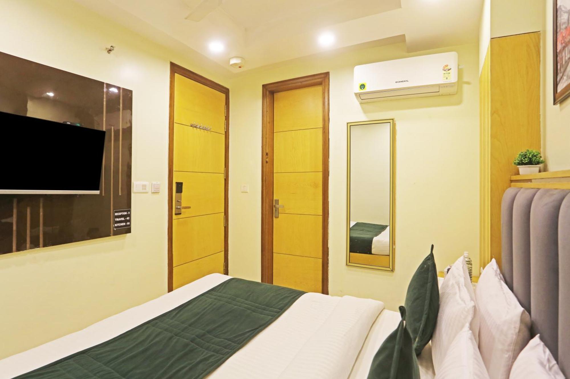 Hotel Aman Imperial Just A Minute Away From New Delhi Railway Station And Connaught Place Exterior foto