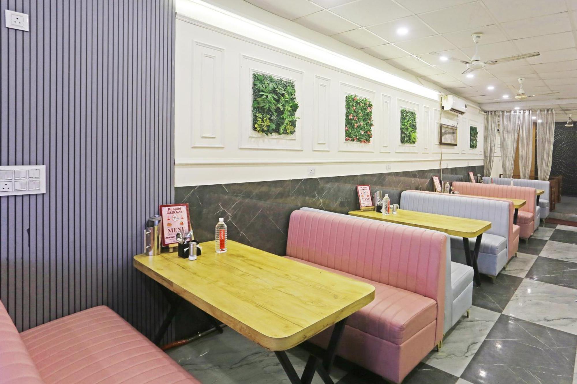 Hotel Aman Imperial Just A Minute Away From New Delhi Railway Station And Connaught Place Exterior foto